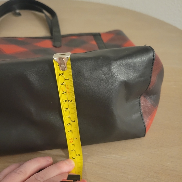 Victoria's Secret Plaid Tote - Picture 10 of 12